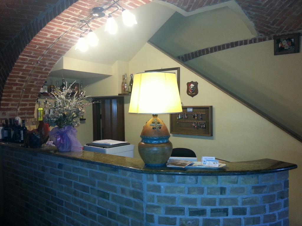 Agriturismo Cascina Del Peso Leinì Buitenkant foto